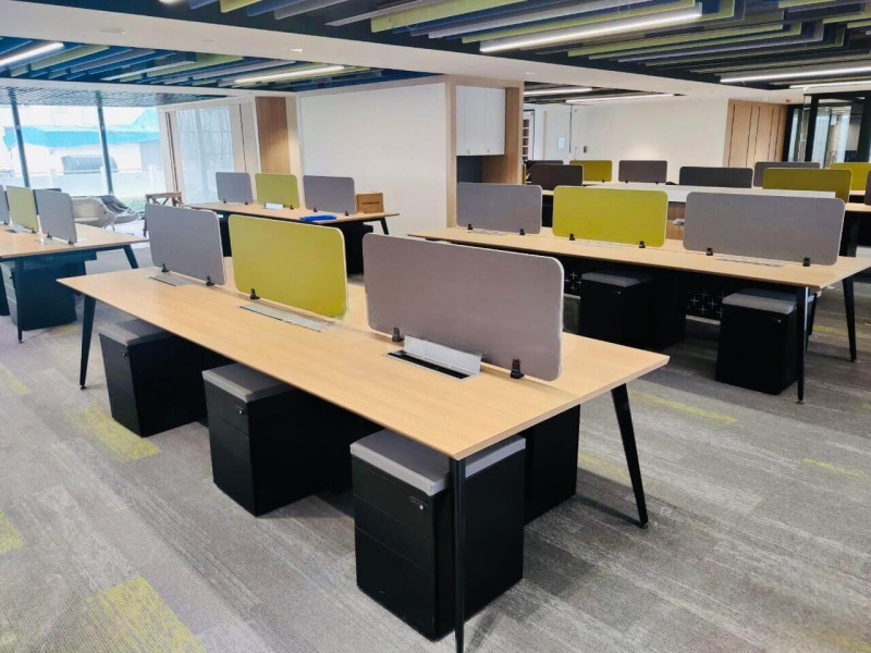  Office Space 7500 Sq.ft. for Rent in Fergusson College Road, Pune