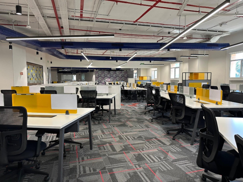  Office Space 4100 Sq.ft. for Rent in Wakdewadi, Pune