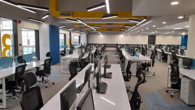  Office Space 6100 Sq.ft. for Rent in Fergusson College Road, Pune