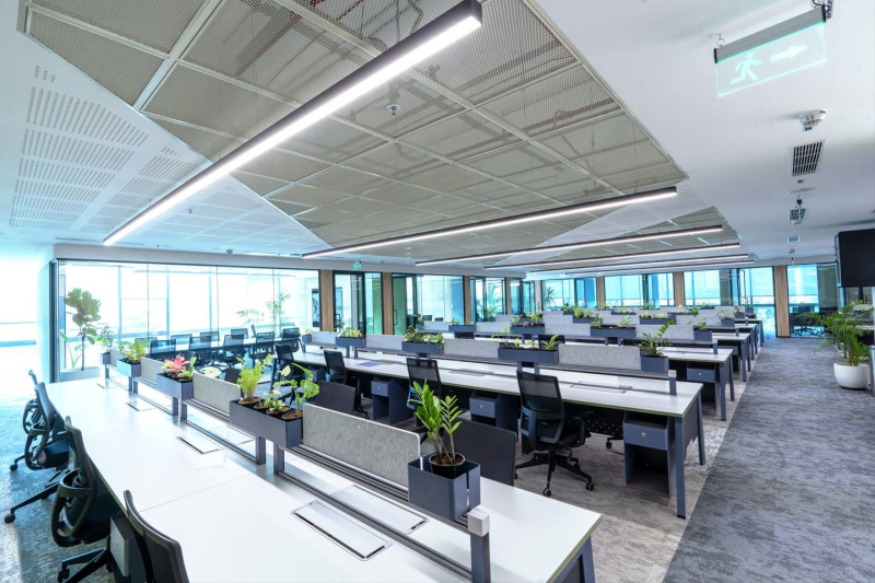  Office Space 5400 Sq.ft. for Rent in Wakdewadi, Pune