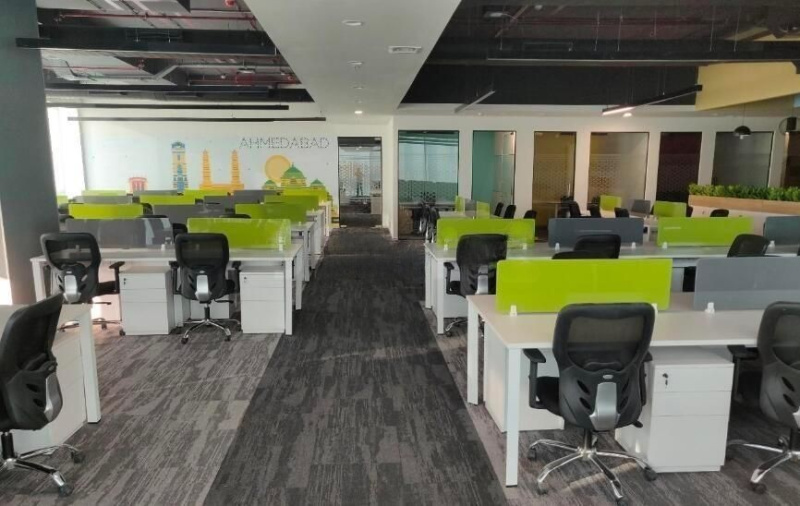  Office Space 4400 Sq.ft. for Rent in Viman Nagar, Pune