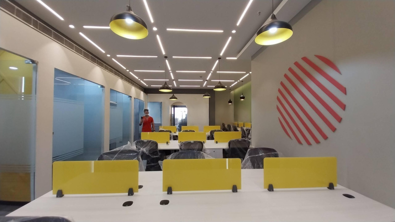  Office Space 2400 Sq.ft. for Rent in Senapati Bapat Road, Pune