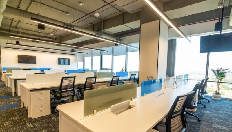  Office Space 4400 Sq.ft. for Rent in Senapati Bapat Road, Pune