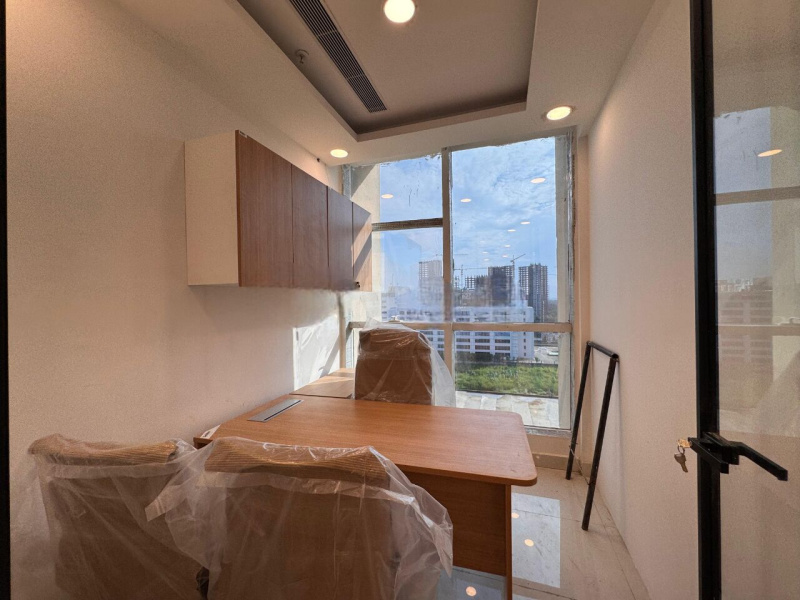  Office Space 2400 Sq.ft. for Rent in Balewadi, Pune