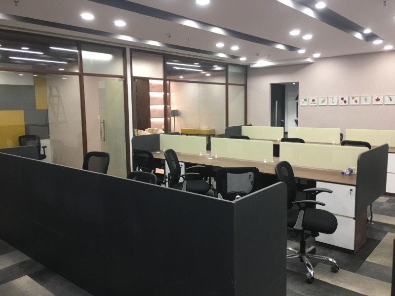  Office Space 2200 Sq.ft. for Rent in Shivaji Nagar, Pune