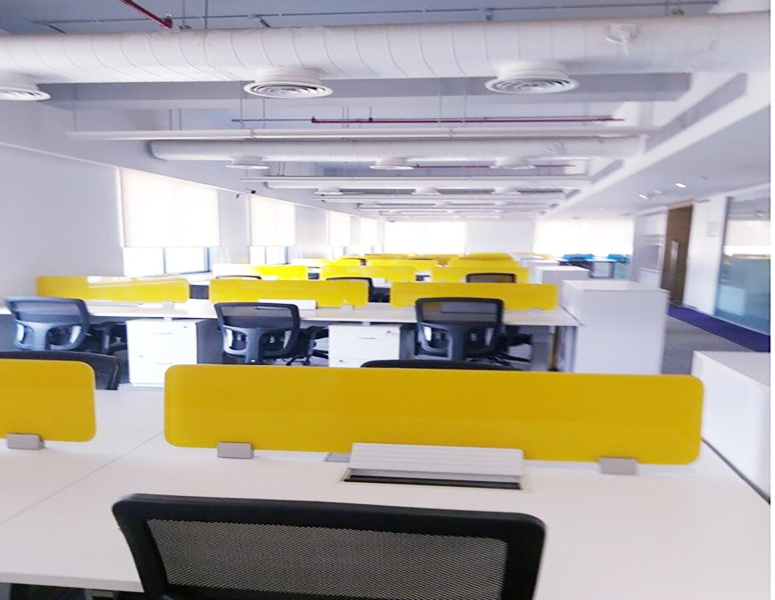  Office Space 3200 Sq.ft. for Rent in Wakdewadi, Pune