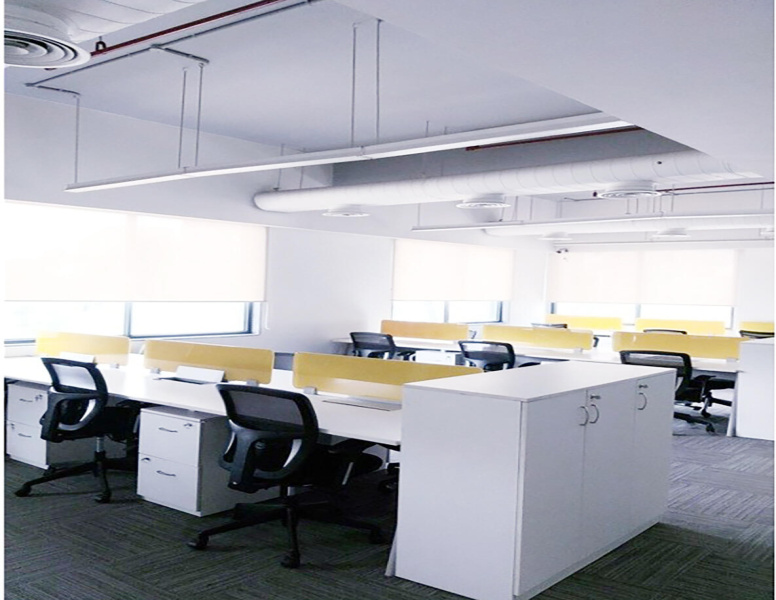  Office Space 3200 Sq.ft. for Rent in Wakdewadi, Pune