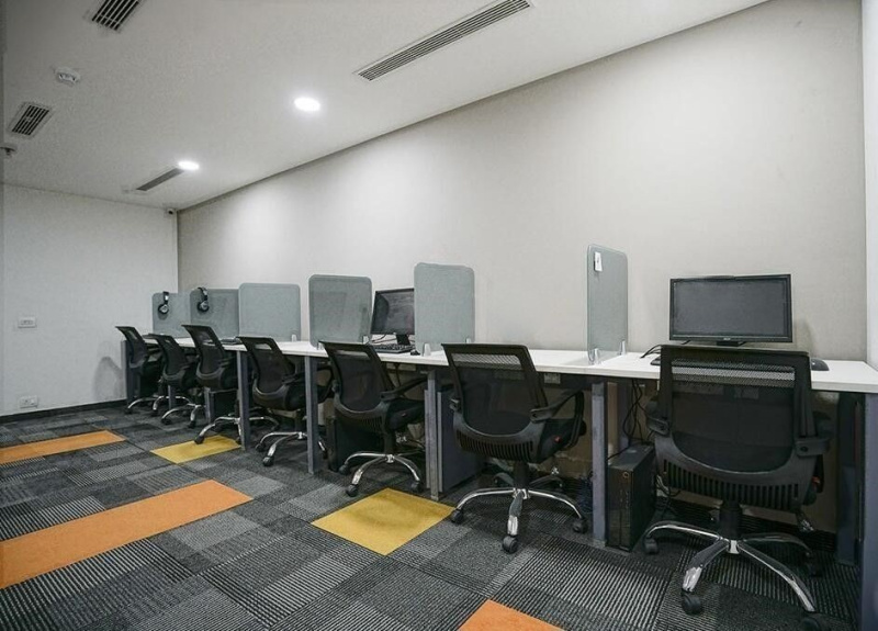 9200 Sq.ft. Office Space for Rent in Viman Nagar, Pune
