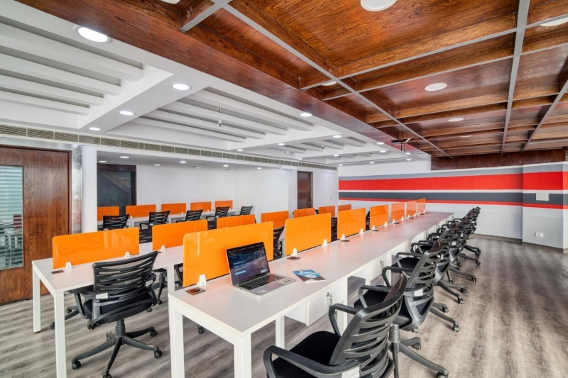  4200 Sq.ft. Office Space for Rent in Senapati Bapat Road, Pune
