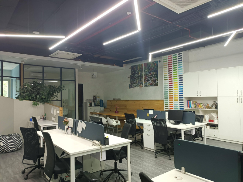  2200 Sq.ft. Office Space for Rent in Wakdewadi, Pune