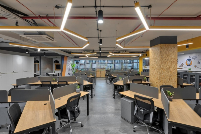  8200 Sq.ft. Office Space for Rent in Viman Nagar, Pune