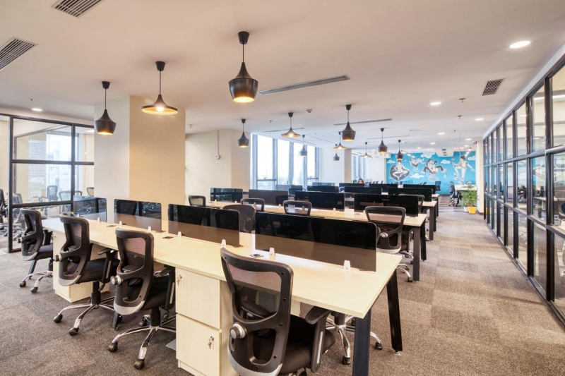  8200 Sq.ft. Office Space for Rent in Shivaji Nagar, Pune