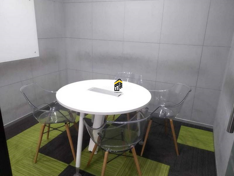 8200 Sq.ft. Office Space for Rent in Fergusson College Road, Pune