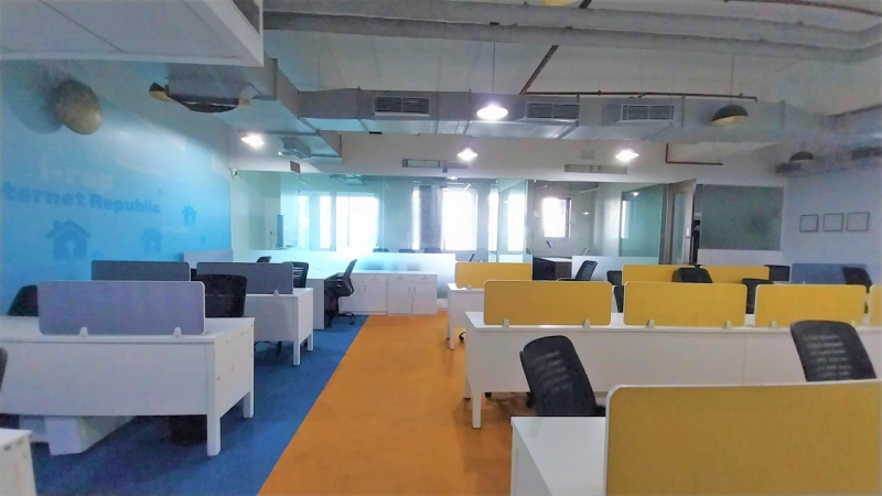  2300 Sq.ft. Office Space for Rent in Wakdewadi, Pune