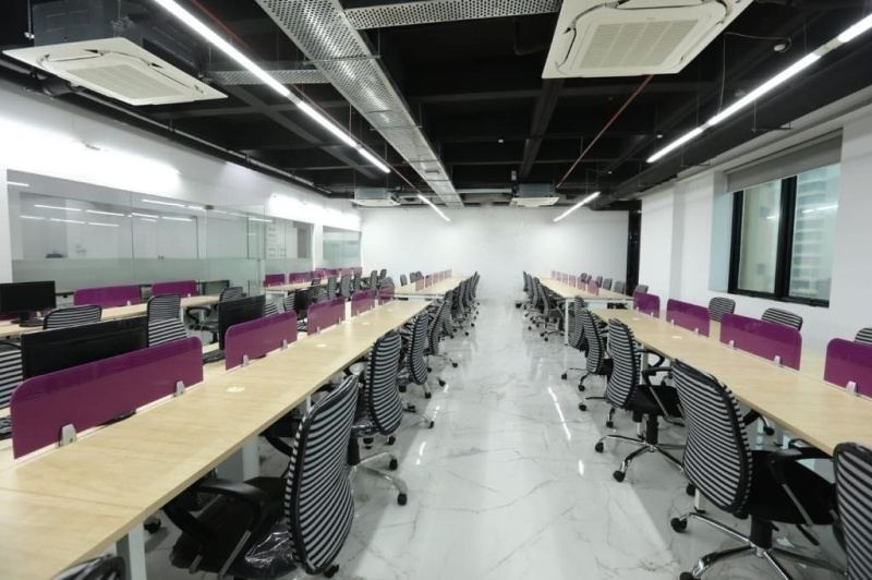  6600 Sq.ft. Office Space for Rent in Shivaji Nagar, Pune