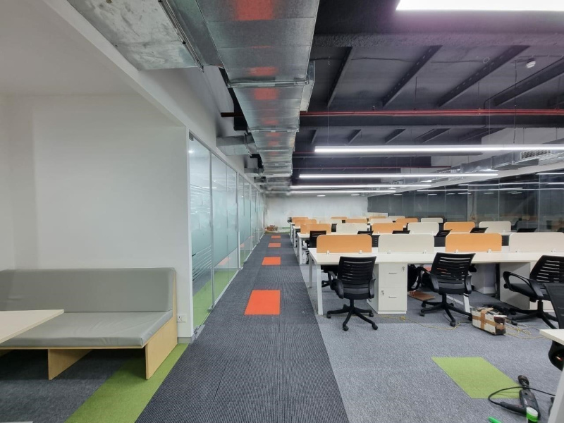  6600 Sq.ft. Office Space for Rent in Wakdewadi, Pune