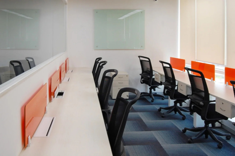  2700 Sq.ft. Office Space for Rent in Shivaji Nagar, Pune