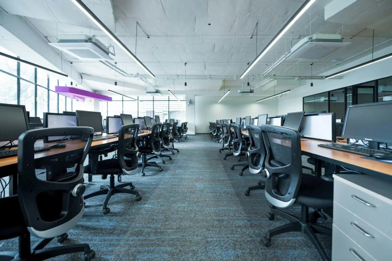  6700 Sq.ft. Office Space for Rent in Senapati Bapat Road, Pune
