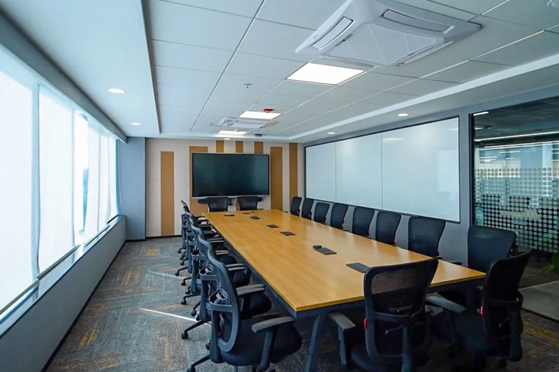  5800 Sq.ft. Office Space for Rent in Fergusson College Road, Pune