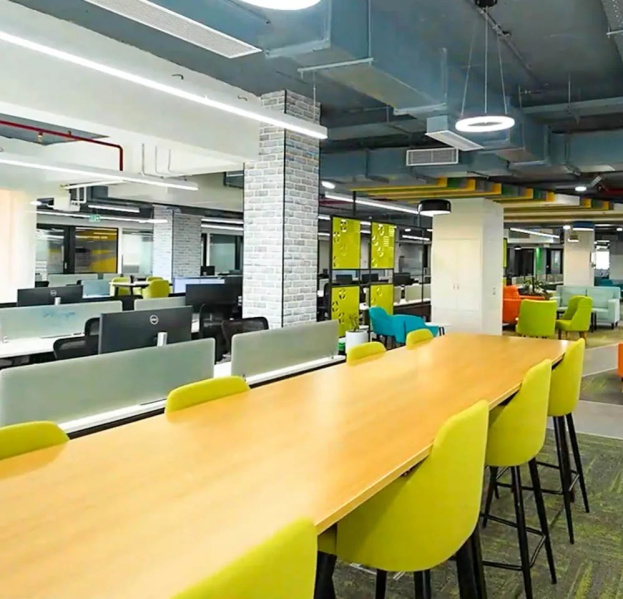  5800 Sq.ft. Office Space for Rent in Fergusson College Road, Pune