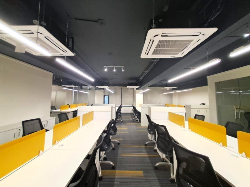  2800 Sq.ft. Office Space for Rent in Jangali Maharaj Road, Pune