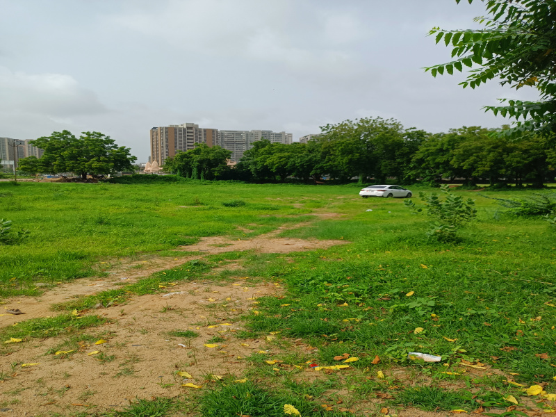  Commercial Land 4000 Sq. Yards for Rent in South Bopal, Ahmedabad