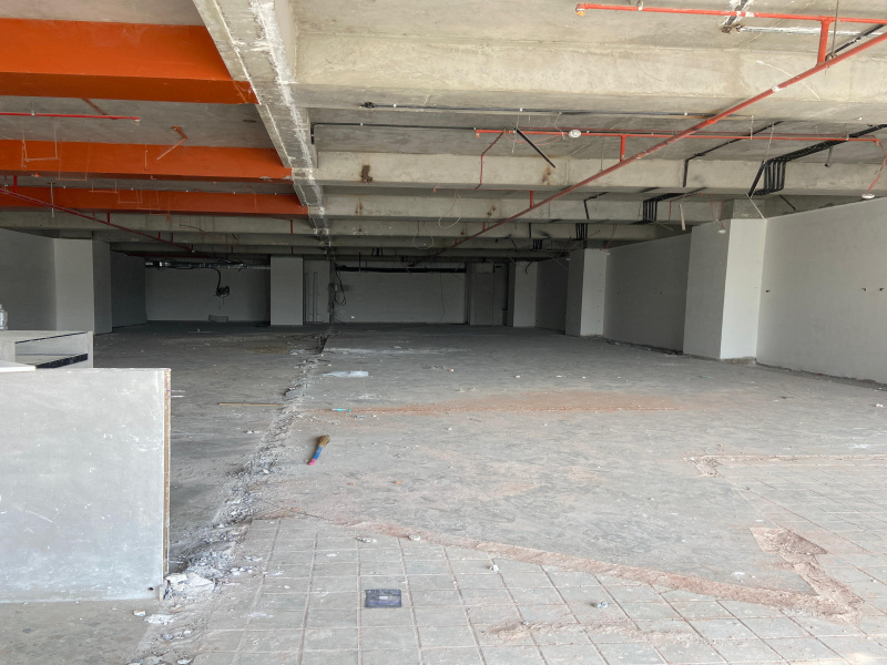  Showroom 7000 Sq.ft. for Rent in Sindhubhavan Road, Ahmedabad