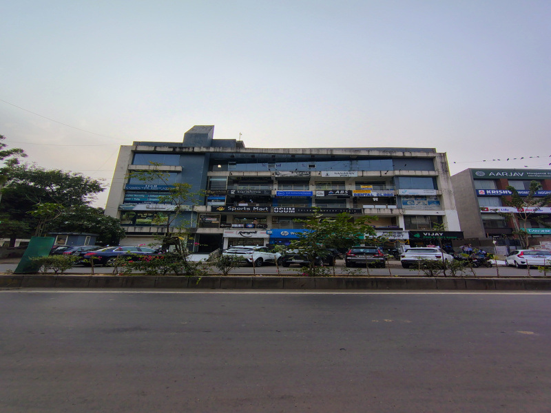  1650 Sq.ft. Showroom for Rent in South Bopal, Ahmedabad