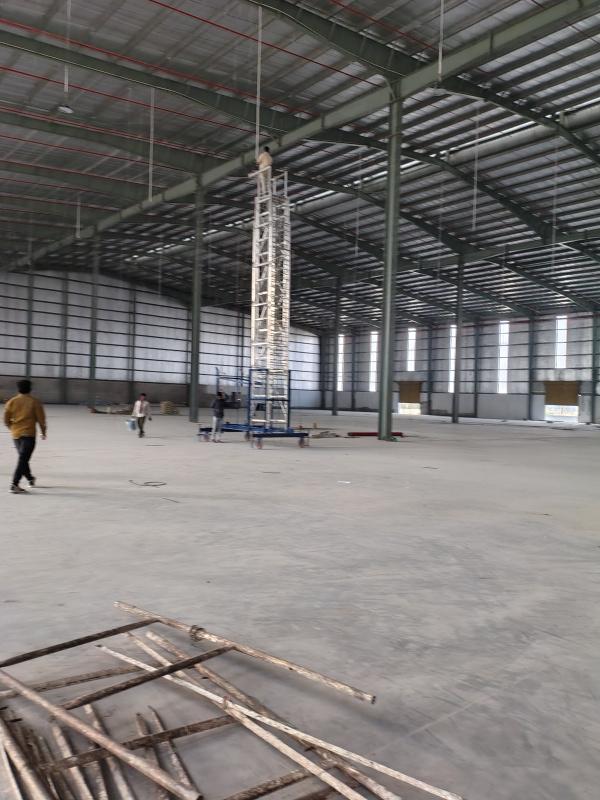  100000 Sq.ft. Warehouse for Rent in NH 8, Kheda