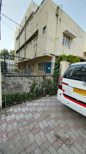  Residential Plot 4000 Sq.ft. for Sale in Old Padra Road, Vadodara