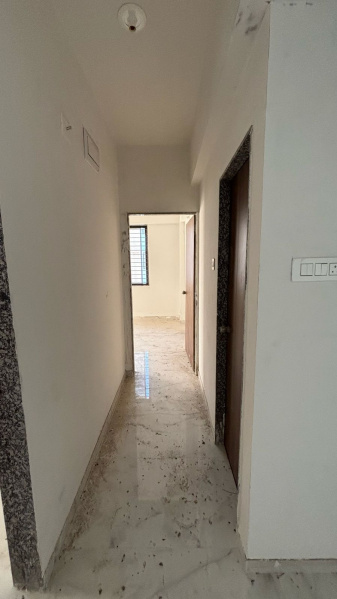 2 BHK Apartment 735 Sq.ft. for Sale in Vasna-bhayli-road, Vadodara