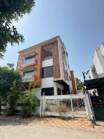 4 BHK House for Sale in Race Course Circle, Vadodara