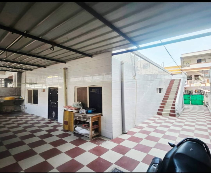 2 BHK 2100 Sq.ft. House for Sale in New VIP Road, Vadodara