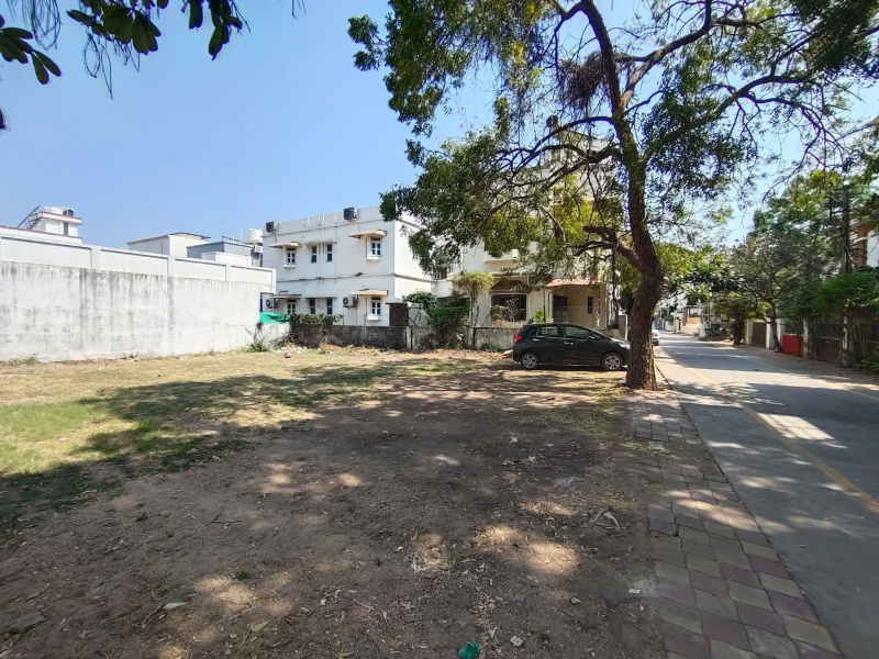  Residential Plot 2100 Sq.ft. for Sale in Vasna Road, Vadodara