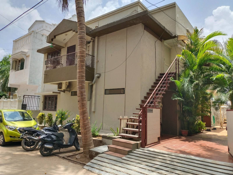 4 BHK 1400 Sq.ft. House for Sale in Vasna Road, Vasna Road, Vadodara