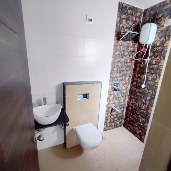 2 BHK 950 Sq.ft. Apartment for Rent in Karelibaug, Vadodara