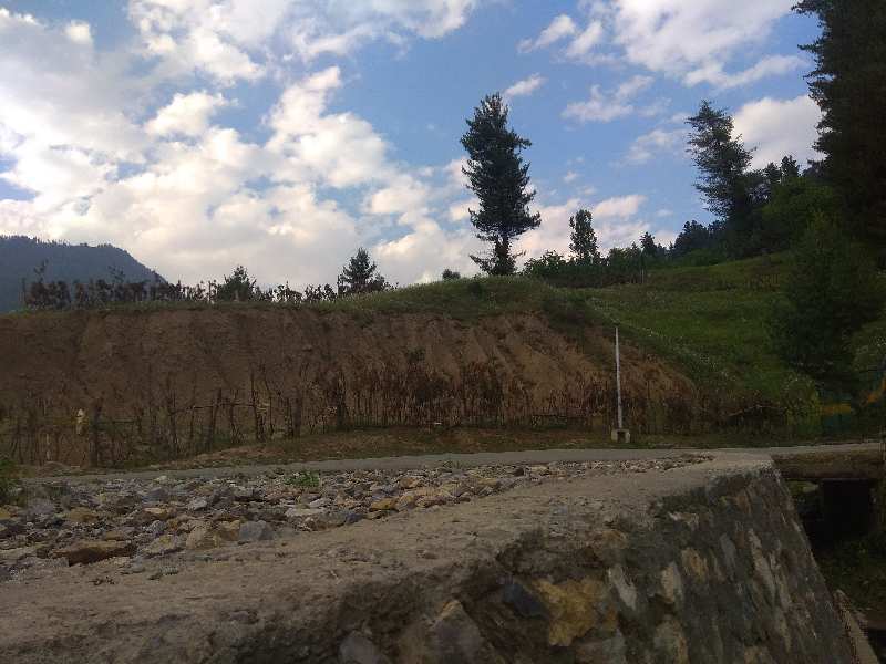  Industrial Land 400 Sq. Yards for Sale in Pahalgam, Anantnag