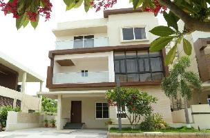 4 BHK House for Sale in Tellapur, Hyderabad
