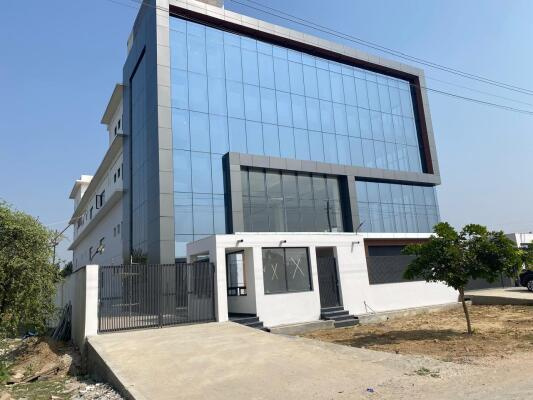  27000 Sq.ft. Factory for Rent in GIDC Umbergaon, Valsad