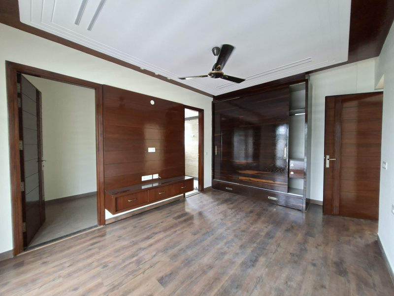 3 BHK Builder Floor 2100 Sq.ft. for Rent in Sector 37 Chandigarh