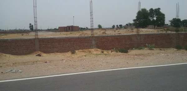 Commercial Land 7900 Sq. Meter for Sale in Bhiwadi Extension