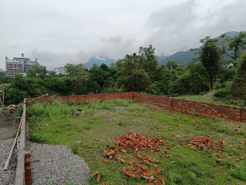  600 Sq. Yards Residential Plot for Sale in Mussoorie Road, Dehradun