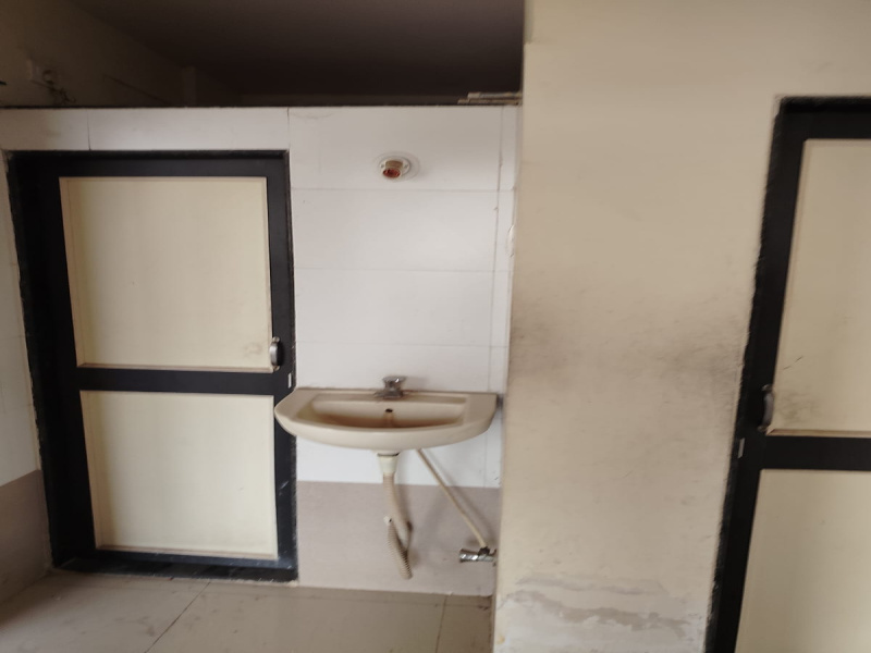 2 BHK Apartment 540 Sq.ft. for Rent in Mulund West, Mumbai