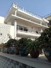 4 BHK House for Rent in Hauz Khas Enclave, Delhi