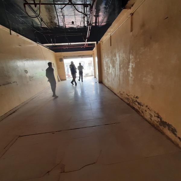  900 Sq.ft. Commercial Shop for Rent in MG Road, Gurgaon