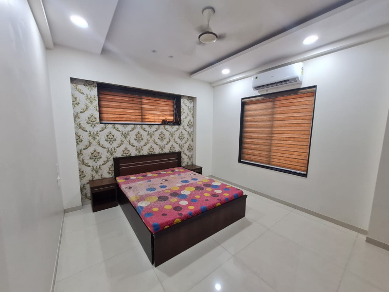 3 BHK House 2500 Sq.ft. for Rent in College Road, Nashik
