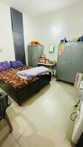 1 RK Apartment 400 Sq.ft. for PG in