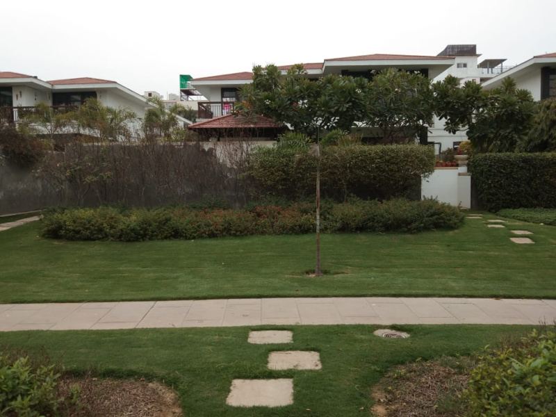 4 BHK Farm House 9680 Sq. Yards for Sale in Gairatpur Bas, Gurgaon