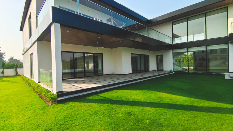  4840 Acre Agricultural/Farm Land for Sale in Dera Mandi, Hauz Khas Village, Delhi