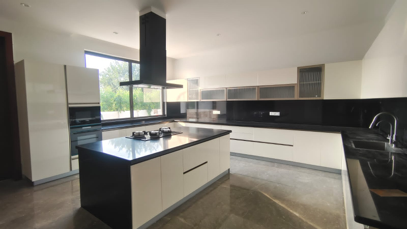  4840 Acre Agricultural/Farm Land for Sale in Chattarpur Extension, Delhi